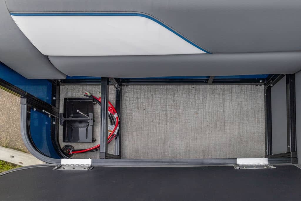 2024 Tahoe Pontoon Boat - SPORT CRB - Image 15