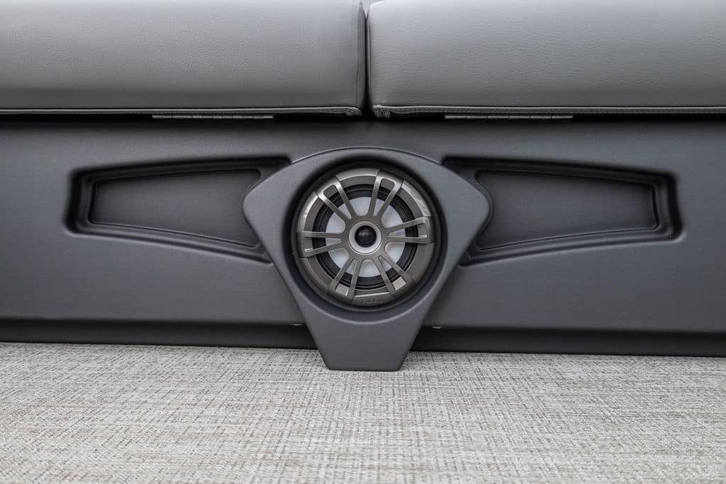 2024 Tahoe Pontoon Boat - SPORT CRB - Image 14