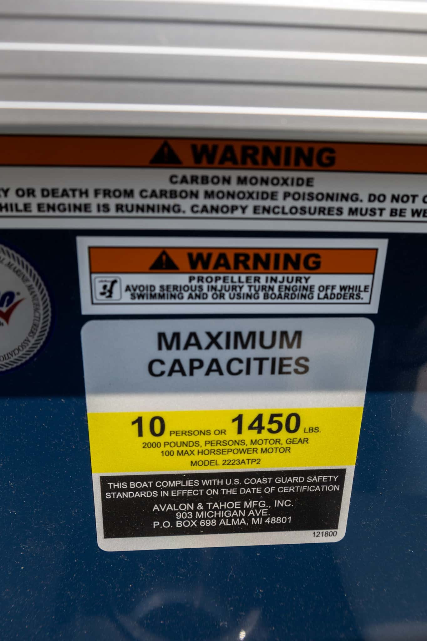 Tahoe Pontoon Boat - Sport Quad Lounge 2380 - Image 20