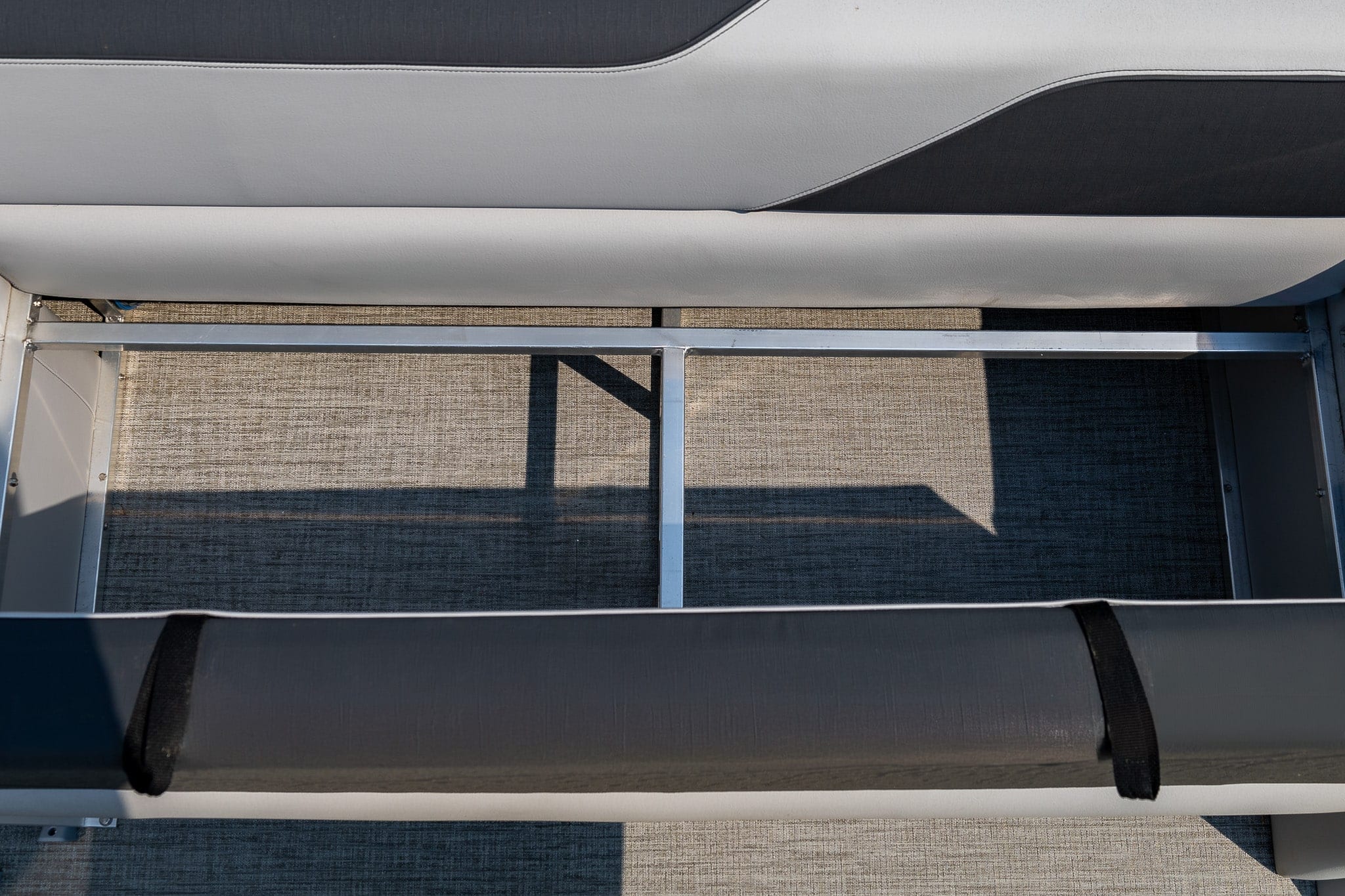 Tahoe Pontoon Boat - Sport Quad Lounge 2380 - Image 14