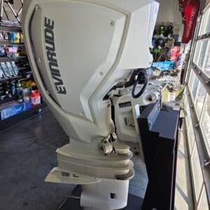 2020 Evinrude 140 hp Outboard Motor